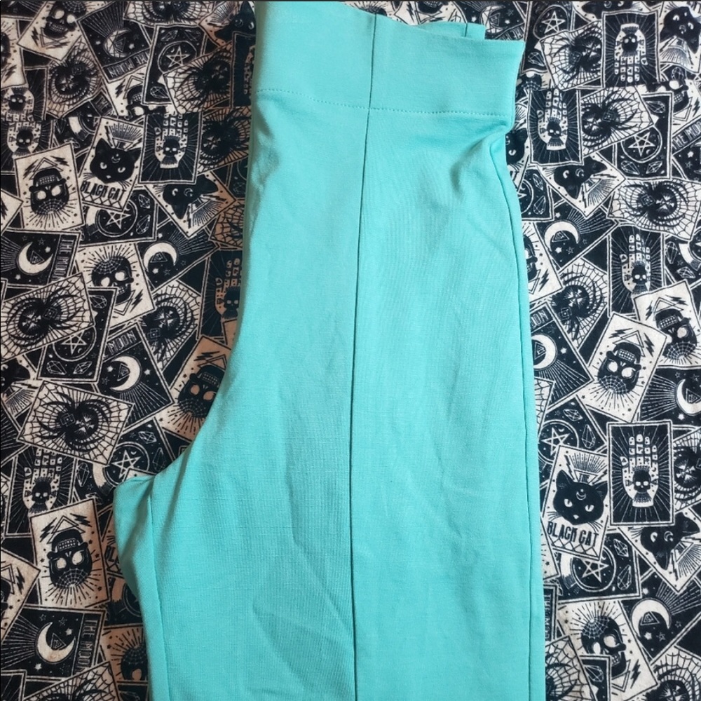 EUC Laura brynes Pinup Girl Cigarette Pants - Picture 3 of 7